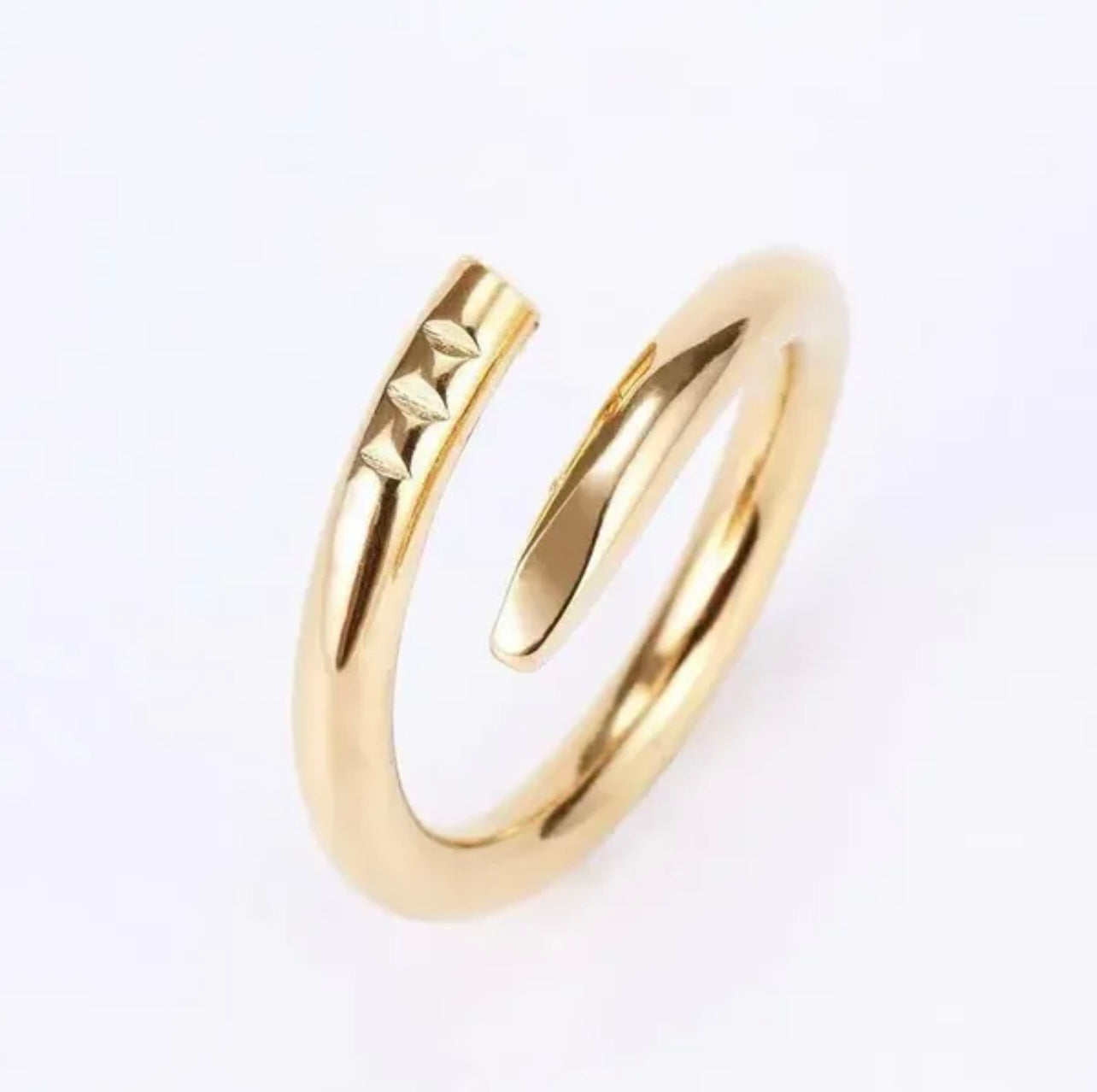 Nail Ring